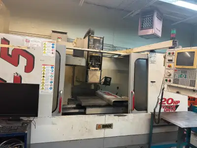 1998 haas vf5 cnc Cat 40 Drip fed rs233 Needs 1 x axis way cover repaired Needs z axis way cover pla...