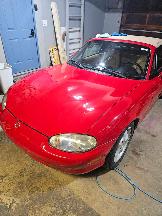 1999 Mazda Miata (mx-5) in Cars & Trucks in Saskatoon - Image 4
