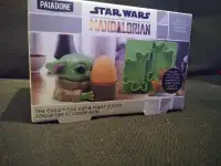 Coquetier et coupe-pain Star Wars  The Mandalorian Bébé Yoda