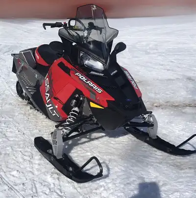 Beautiful condition 144” track Electric start Reverse Trail Can Original muffler included No scratch...