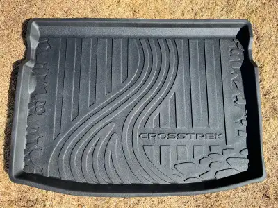 3rd generation Crosstrek original Cargo Tray. Excellent condition. Pick up only in Terwillegar.