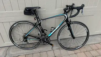 Giant Ladies Medium Carbon Road Cycle, View more