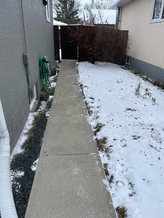 snow removal576946656196044803
