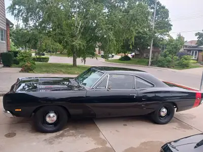 1969 Dodge Coronet Deluxe done as a Superbee tribute.Completely restored in 2017.Power disc brakes,P...