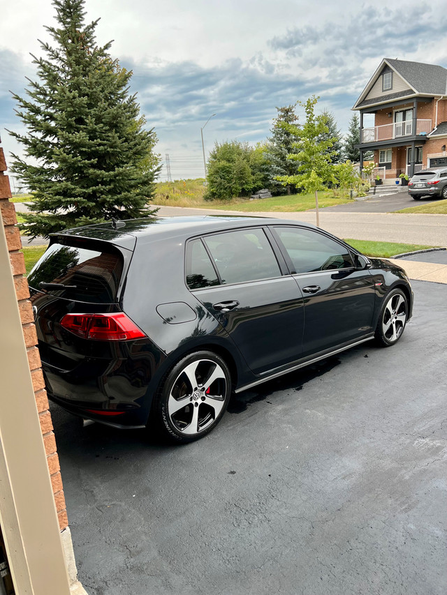 2015 Volkswagen GTI  SE Autobahn in Cars & Trucks in Oshawa / Durham Region