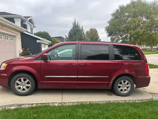 2012 Town and Country