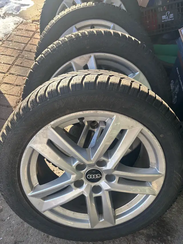 225 50R 17 winter tire with alloy rims from audi A4 in Tires & Rims in Ottawa - Image 2