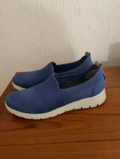 Women’s shoes, View more