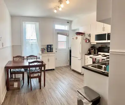 Beau Grand 5 ½, 3 BR, 2ieme,Métro Préfontaine+poss parking