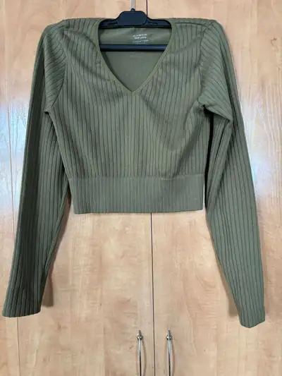 Vêtements sports XS: Adidas, Nike, JO&CO. COMME NEUFS de 4 à 10$, View more