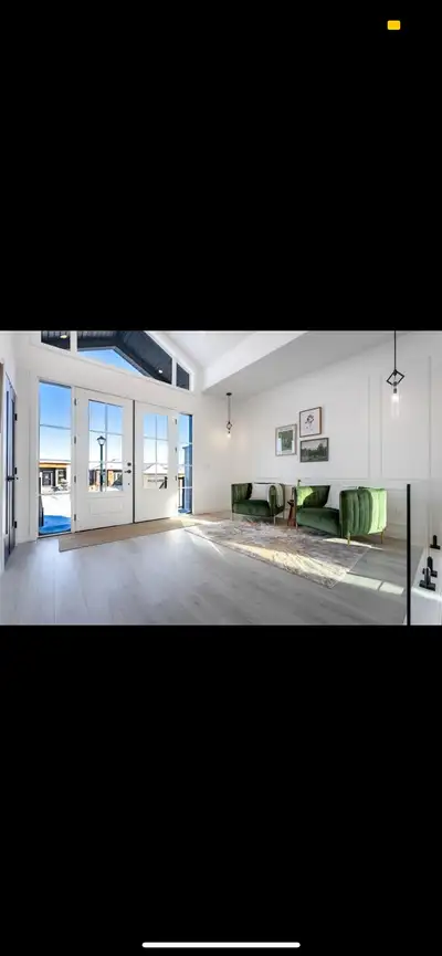 Upscale Luxury House for rent in Charleswood