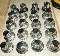 2021 Toyota Tundra wheel lug nuts (full set)