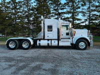 2020 Kenworth W900B with heavy specs. (Like New Condition)