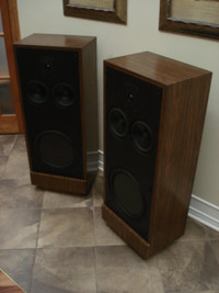 Hi-Fi Polk Audio SDA 2A Speakers... Upgraded...Excellent