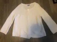 Ladies sweater size xl (18) never worn 