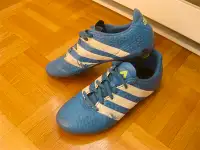 Soulier de soccer Adidas 5 US