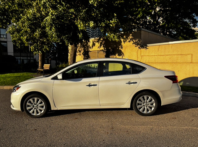2017 Nissan Sentra CVT S in Cars & Trucks in City of Toronto - Image 4