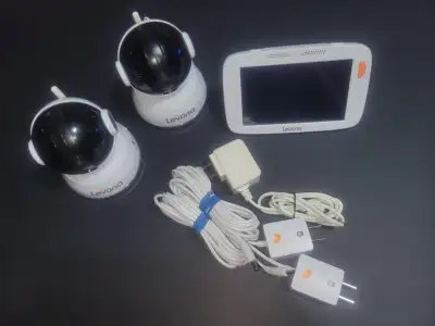 Levana baby monitor Model 32209 missing the back piece as shown Located in Vernon Check out my other...