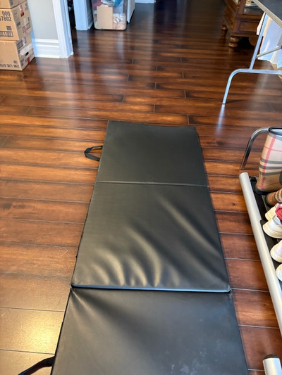 Matelas excercise a vendre, View more