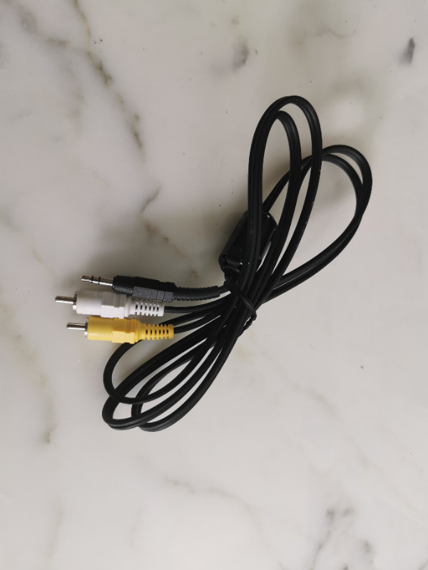 Audio Cables & Lines - Audio Coaxial, Network cable in General Electronics in Calgary