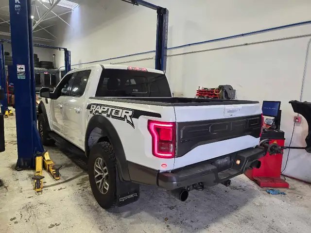 2018 Ford Raptor603217839177093124