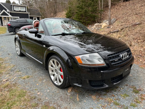 2004 Audi TT -