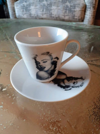 MARILYN MONROE  collector's demitasse cup & saucer     REDUCED !
