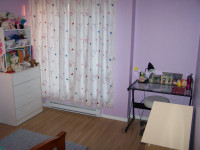 Room in a Beautiful, Bright and Spacious 5 ½