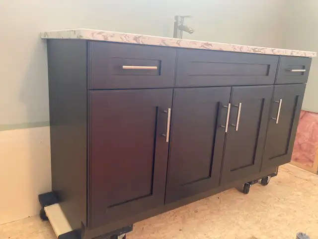 Bathroom Vanity in Cabinets & Countertops in Medicine Hat - Image 3
