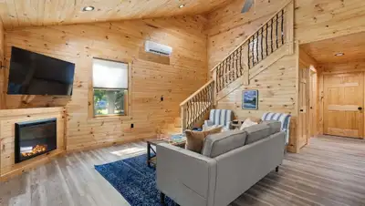 Carpentry services available trim, millwork, interior, exterior professional carpenters and installe...