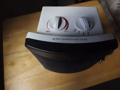 FS: "Rona" Portable Desk Fan-Heater, View more