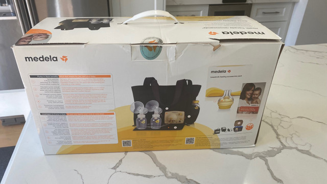 Medela double electric breast pump in Feeding & High Chairs in City of Toronto - Image 2