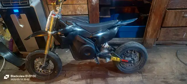 Motocross électrique 1600 Watts 48v lithium. vitesse max :33k in Scooters & Pocket Bikes in Longueuil / South Shore - Image 3