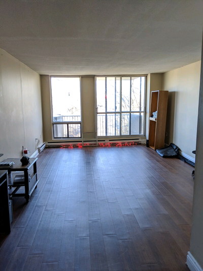 Lease Takeover / Room Available - Halifax The apartment is available starting November 1, 2026. Addr...