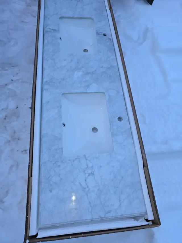 75-inch long Carrera Marble countertop -single-hole faucet mount in Plumbing, Sinks, Toilets & Showers in Calgary - Image 3