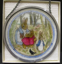 PETER RABBIT HANGING STAINED GLASS MADE IN SCOTLAND, MINT IN BOX