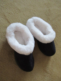 Soft Slippers with rubber sole size small