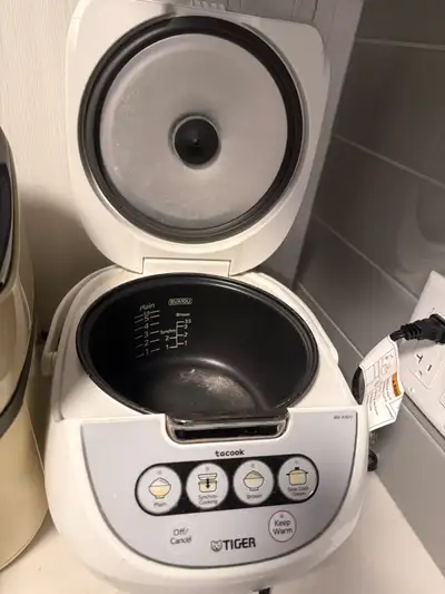 Japanese Tiger Rice Cooker – Excellent Condition, View more