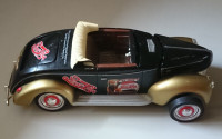 Vintage 1940 FORD Die Cast PEPSI COLA Convertible Car Replica