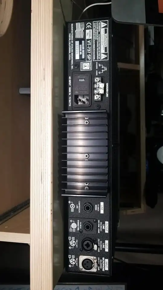 Avalon 737 preamp in Pro Audio & Recording Equipment in Saskatoon - Image 3