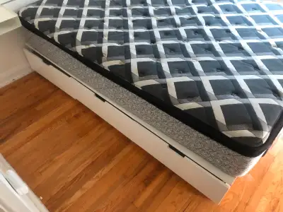 Details https://www.ikea.com/ca/en/p/nordli-bed-frame-w-storage-and-headboard-white-s69241422/ Condi...