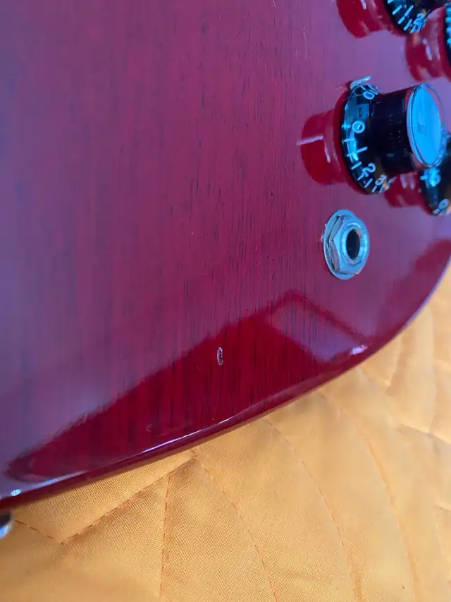 Gibson SG Standard 61 reissue 1999 in Guitars in Calgary - Image 10