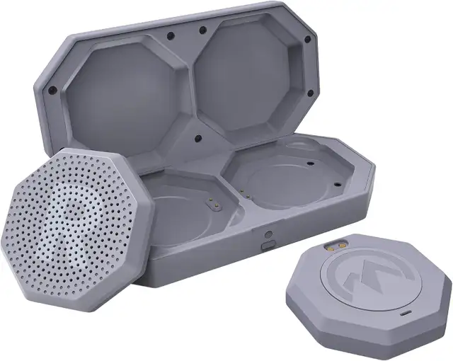 NEW IN BOX: OutdoorMaster Ski Helmet Headphones in Other in Markham / York Region - Image 2