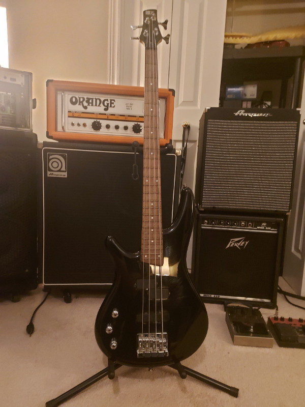 Ibanez SDGR SR 300 DX L Left hand bass in Guitars in Sarnia