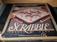Scrabble Deluxe Gridded Rotating board