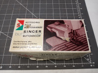 1960s SINGER Buttonholer Complete In Original Box 489510