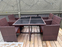 Deck outdoor furniture 4 seater table and chairs 