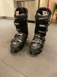 Large Ski Boots