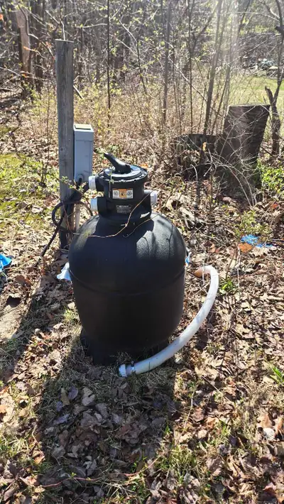 Filtreur et chauffe-eau de piscine à donner, View more