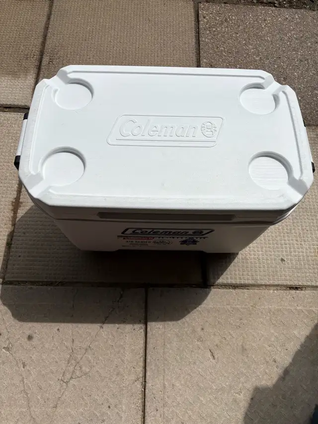 Coleman 316 series marine cooler 52 quart 577399359632189442